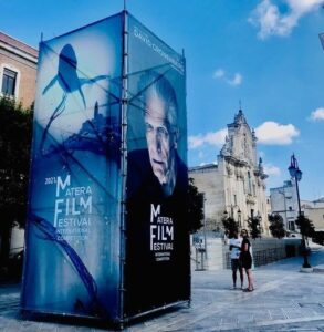 Matera Film Festival 2021, programma 2^ giornata: mostra e retrospettiva dedicata a David Cronenberg, inaugurazione corner VR di Rai Cinema Channel, film e cortometraggi in concorso